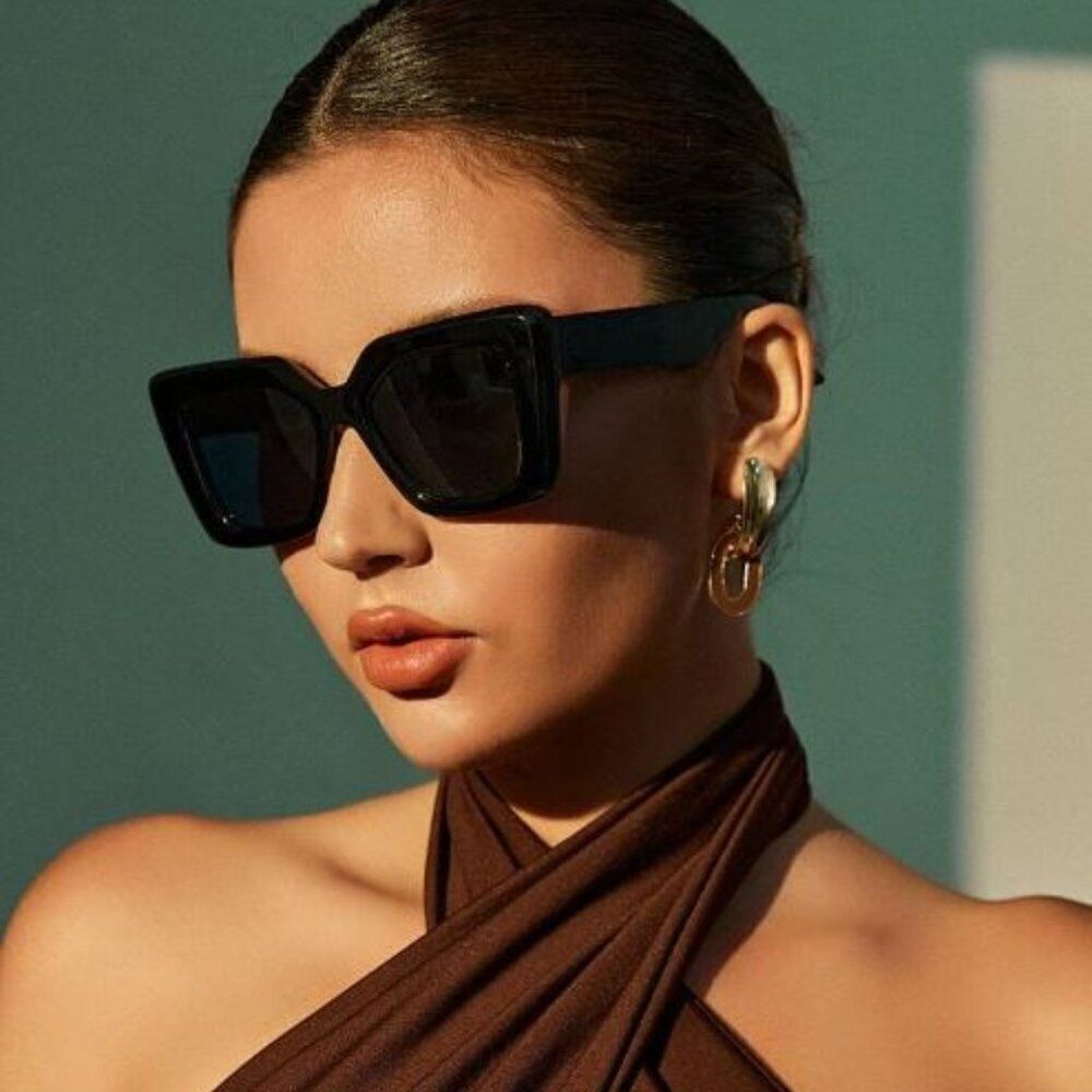 NWT, Black Fashion Sunglasses